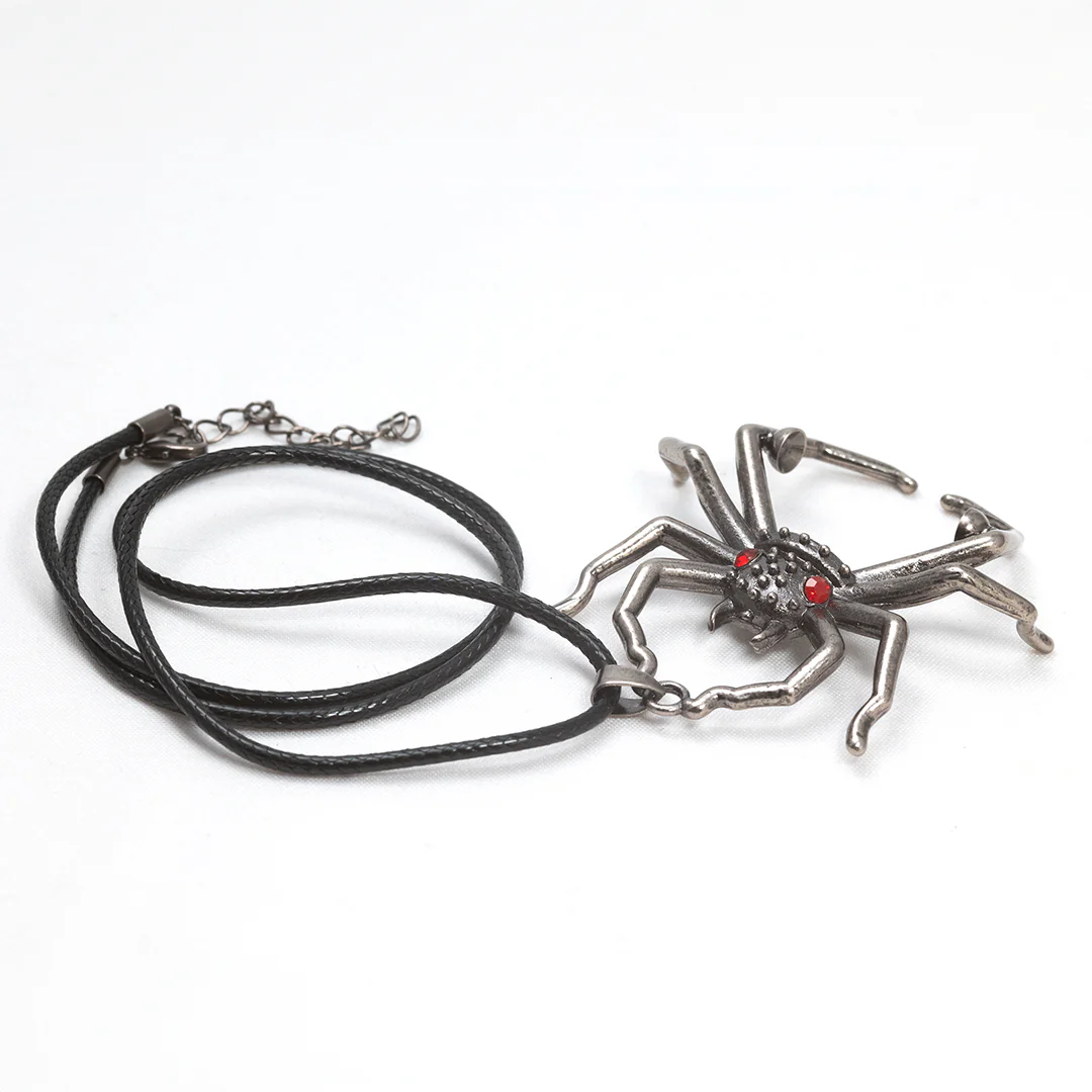 Black Widow D20 Necklace | Sirius Dice - Image 4